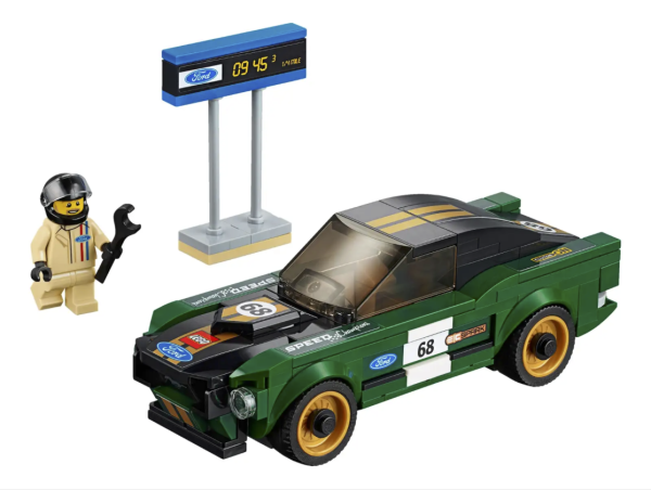 LEGO 75884: 1968 Ford Mustang Fastback